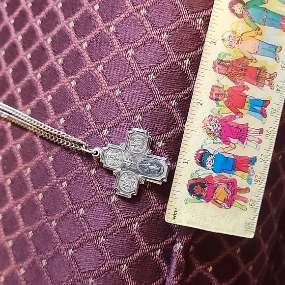 Catholic pendants - Picture 2 of 7